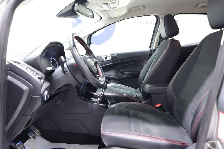 FORD EcoSport 21