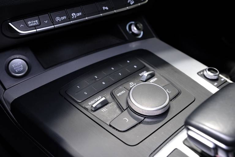 AUDI Q5 28