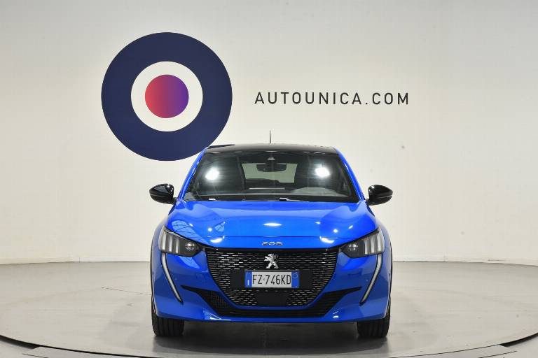 PEUGEOT 208 5