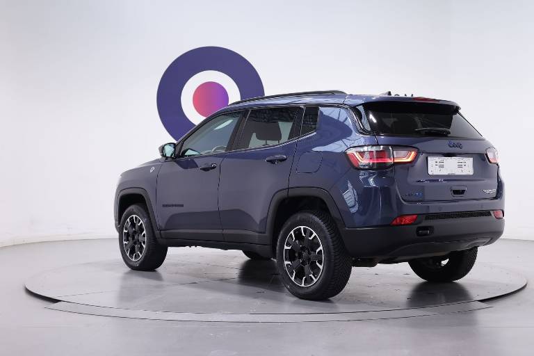 JEEP Compass 16