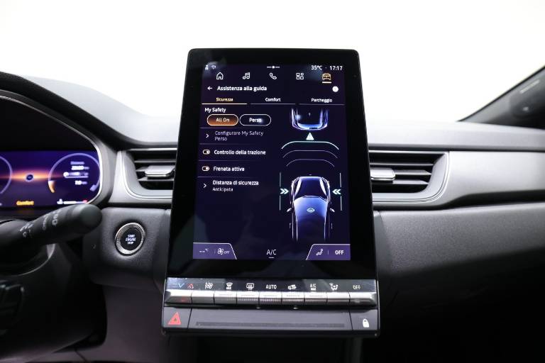 RENAULT Captur 28