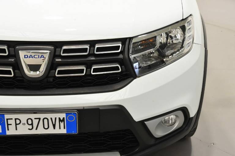 DACIA Sandero 25