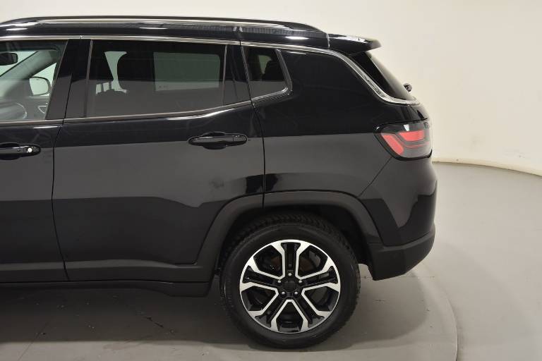 JEEP Compass 44