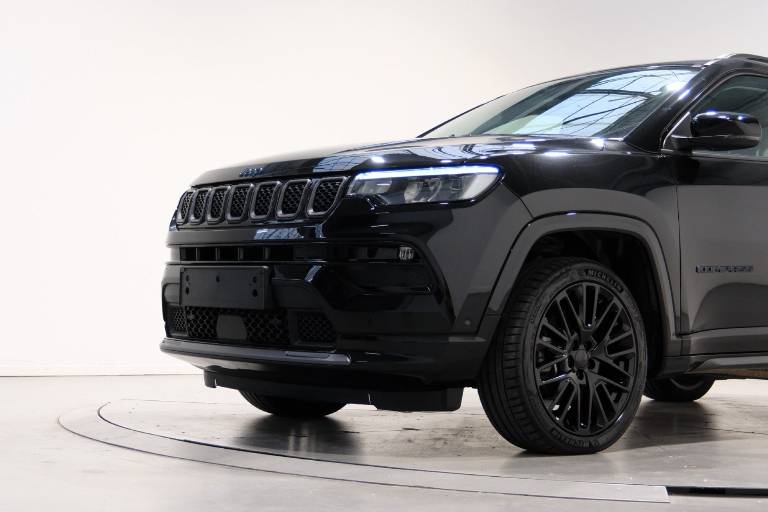 JEEP Compass 11