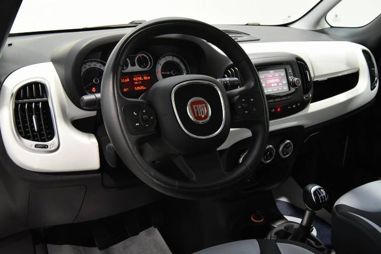 FIAT 500L 3
