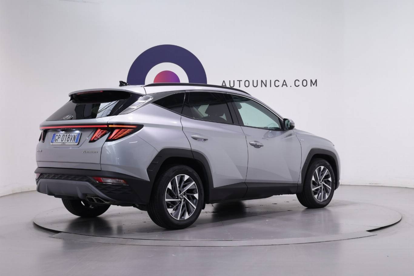 HYUNDAI Tucson 13