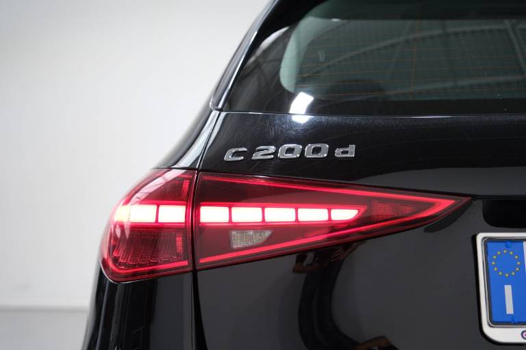 MERCEDES-BENZ C 200 49