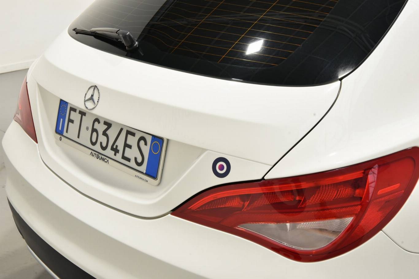 MERCEDES-BENZ CLA 180 41