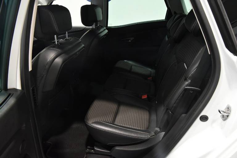 RENAULT Scenic 31