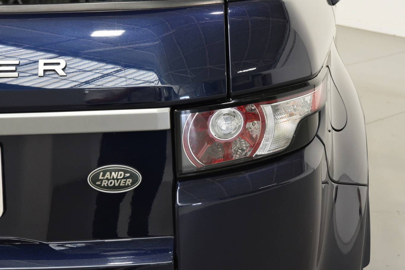 LAND ROVER Range Rover Evoque 19