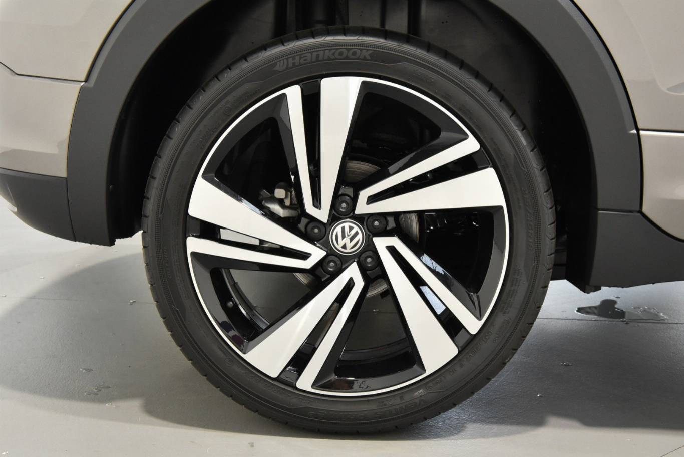 VOLKSWAGEN T-Cross 15