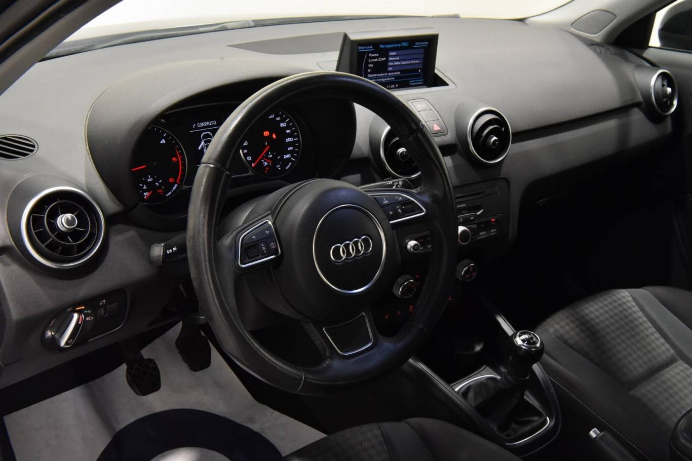 AUDI A1 9
