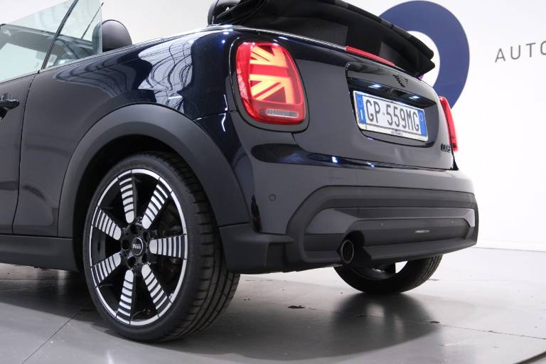 MINI Cabrio 51