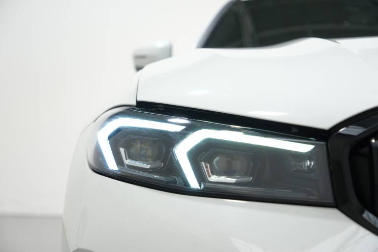 BMW 320 14