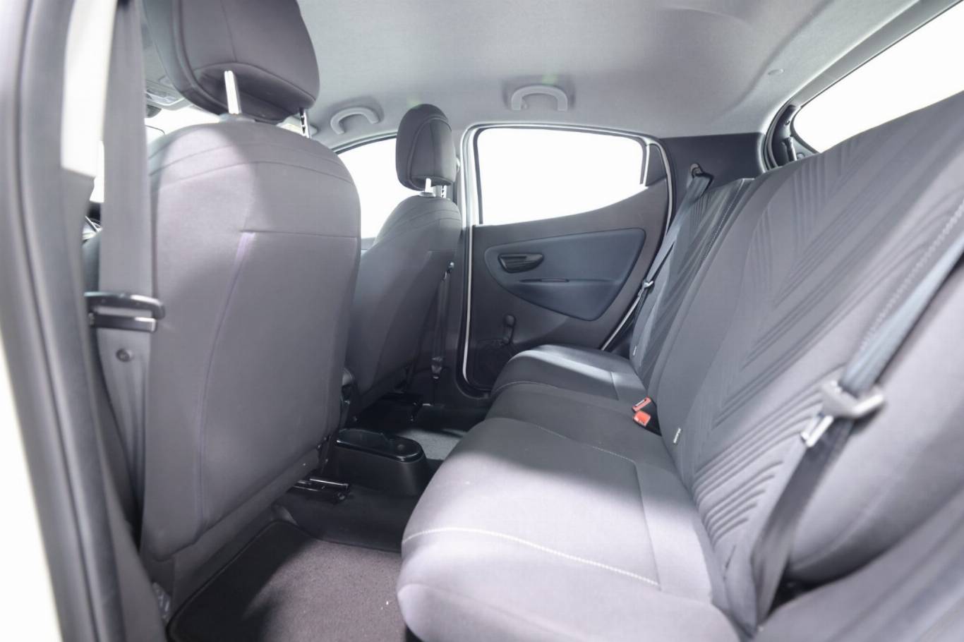 LANCIA Ypsilon 33