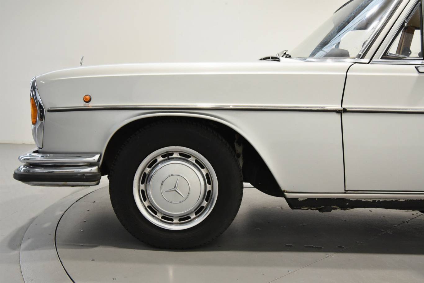 MERCEDES-BENZ S 280 51