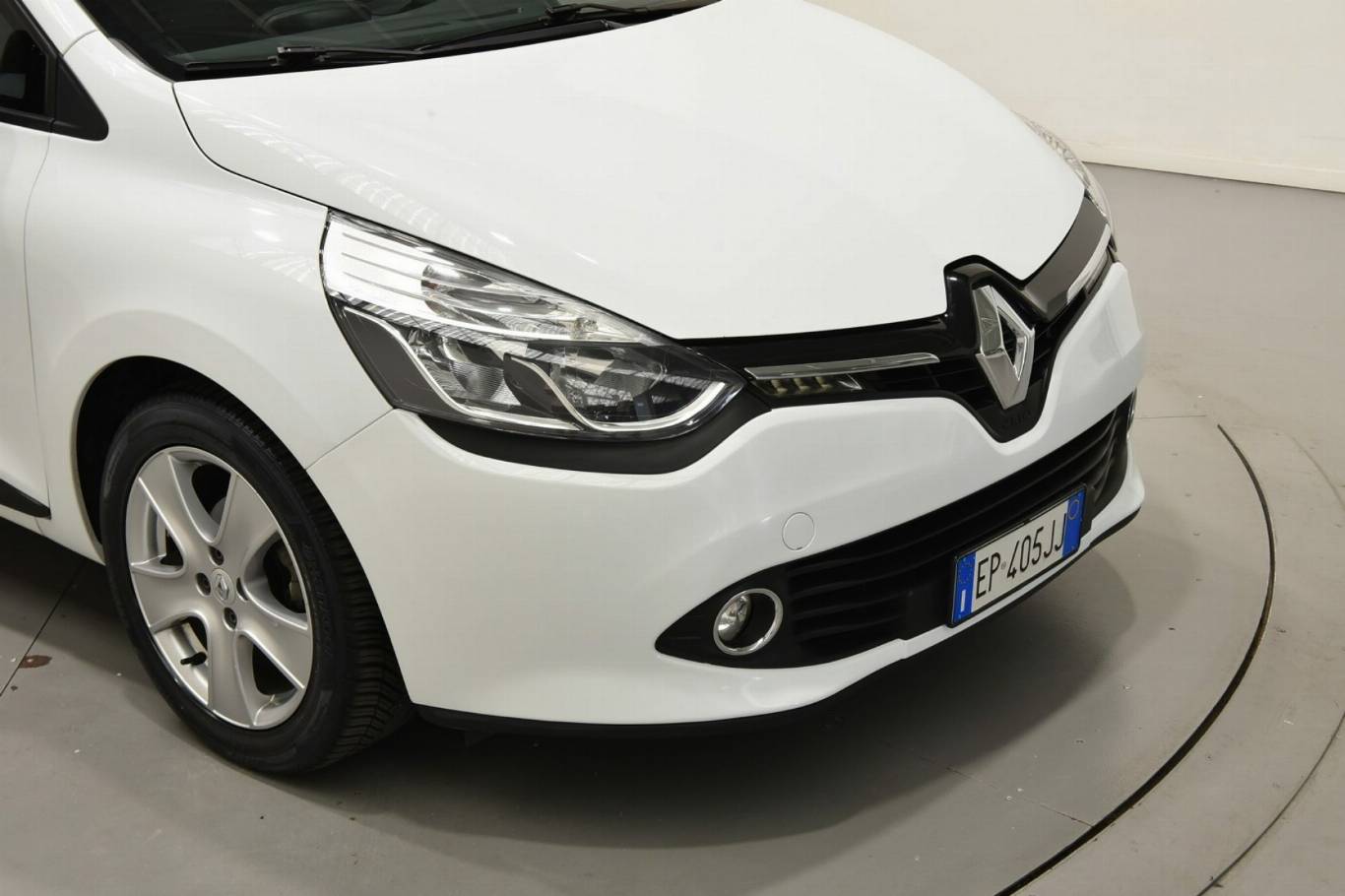 RENAULT Clio 39