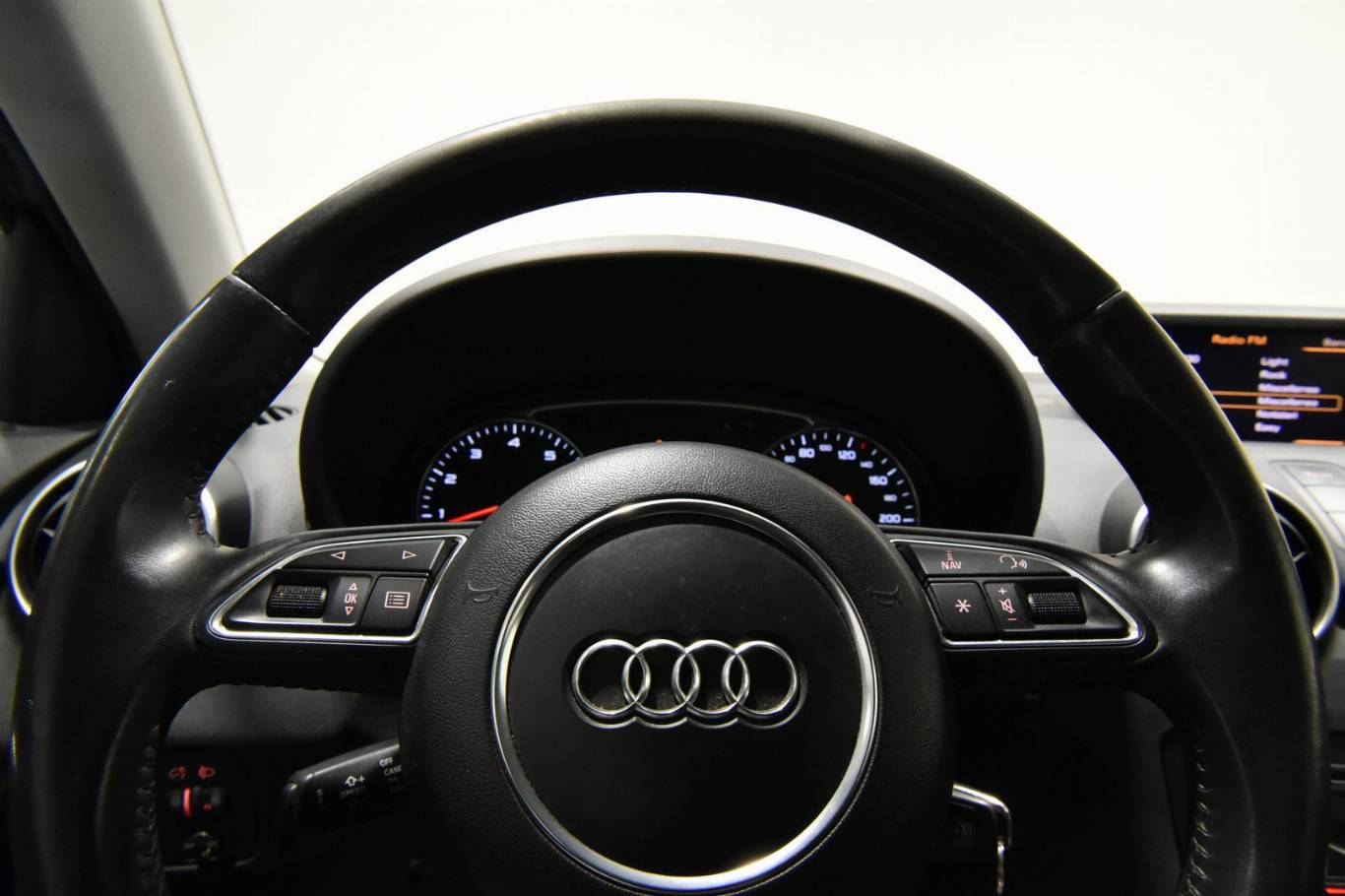 AUDI A1 9