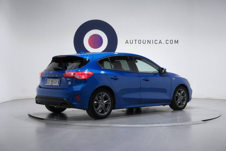 FORD Focus 15