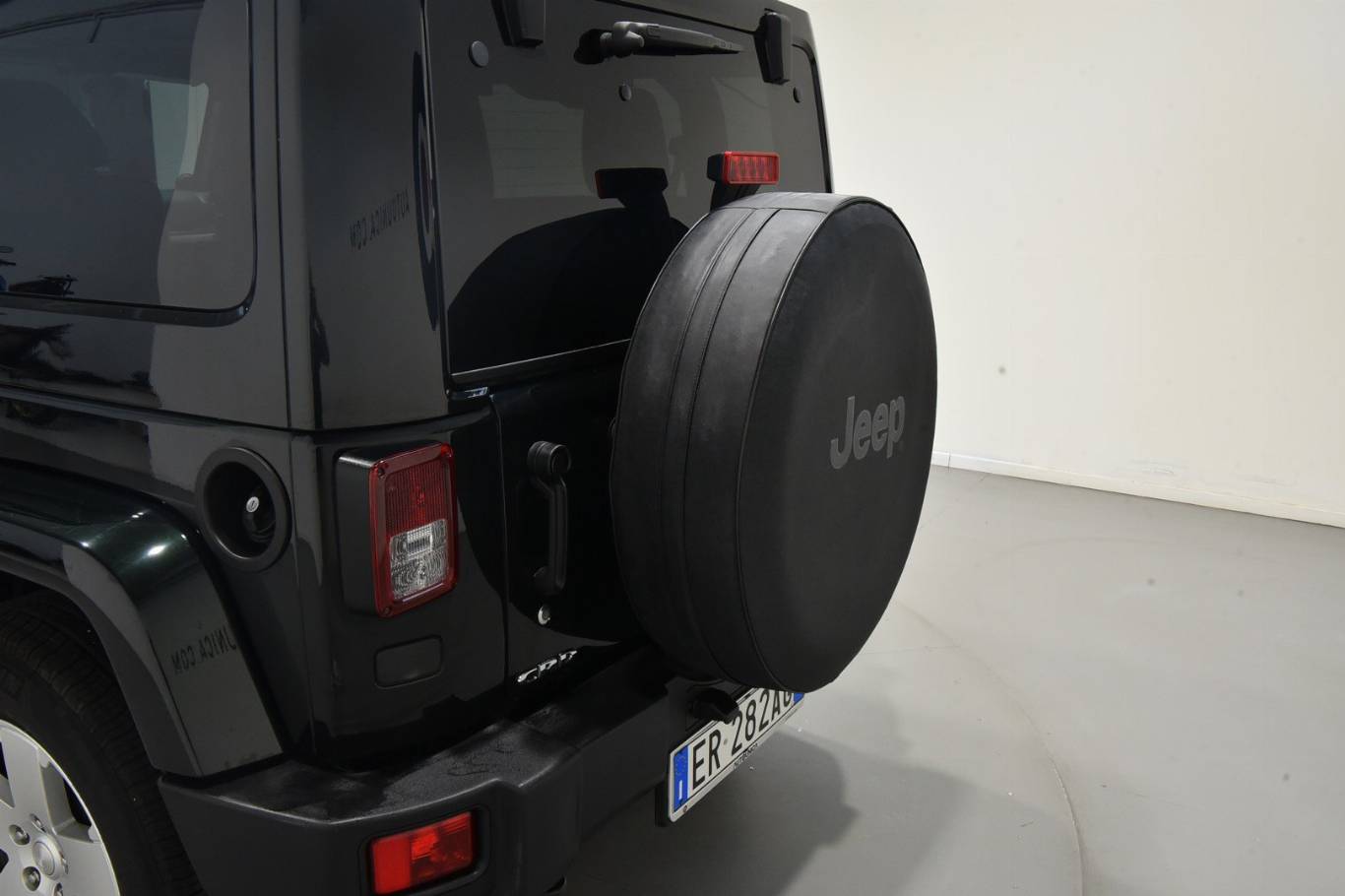 JEEP Wrangler 44
