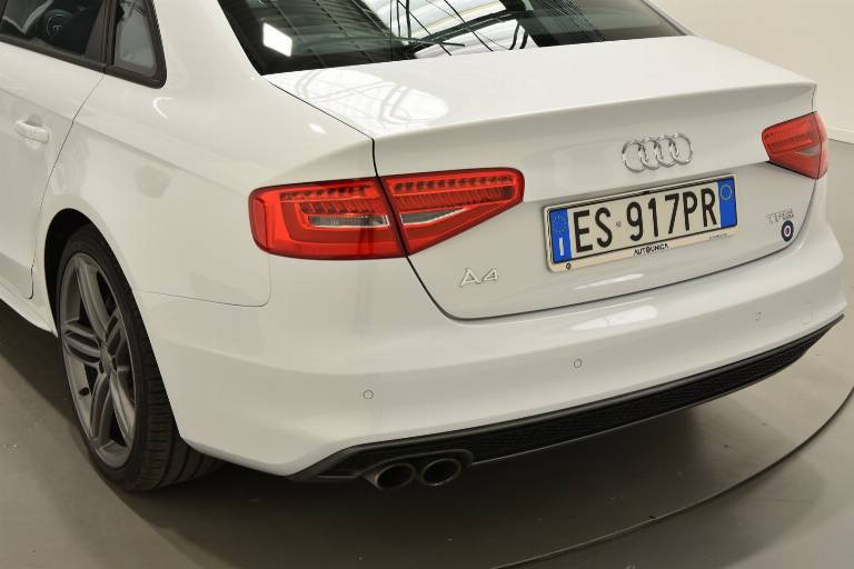 AUDI A4 61