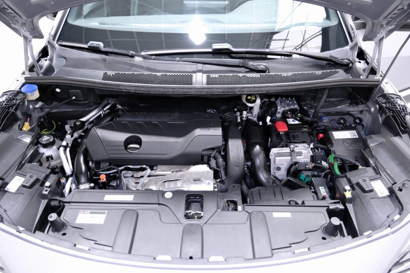 PEUGEOT 3008 81