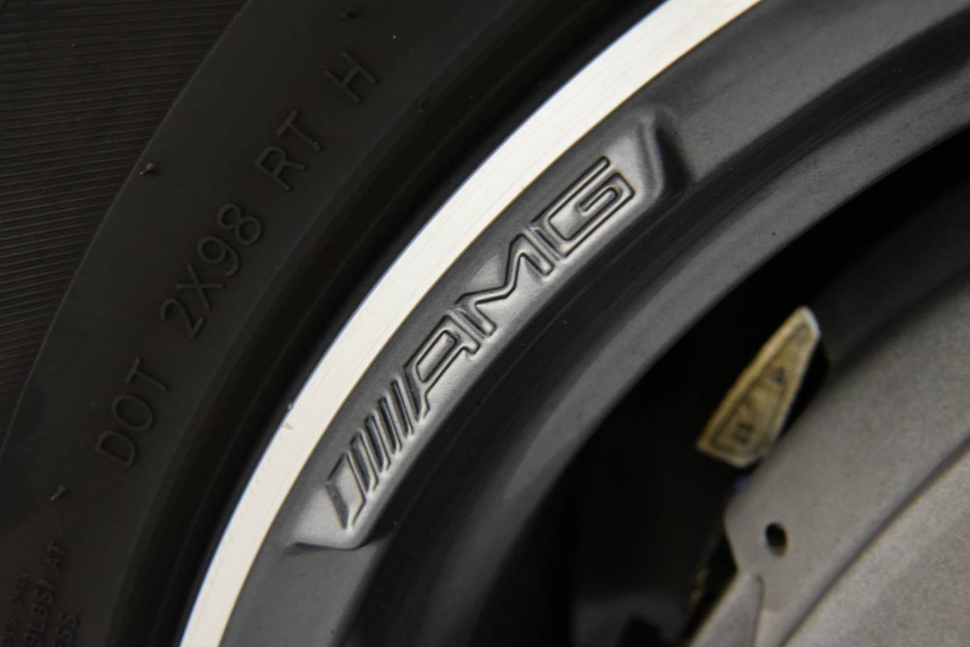 MERCEDES-BENZ GLC 220 41