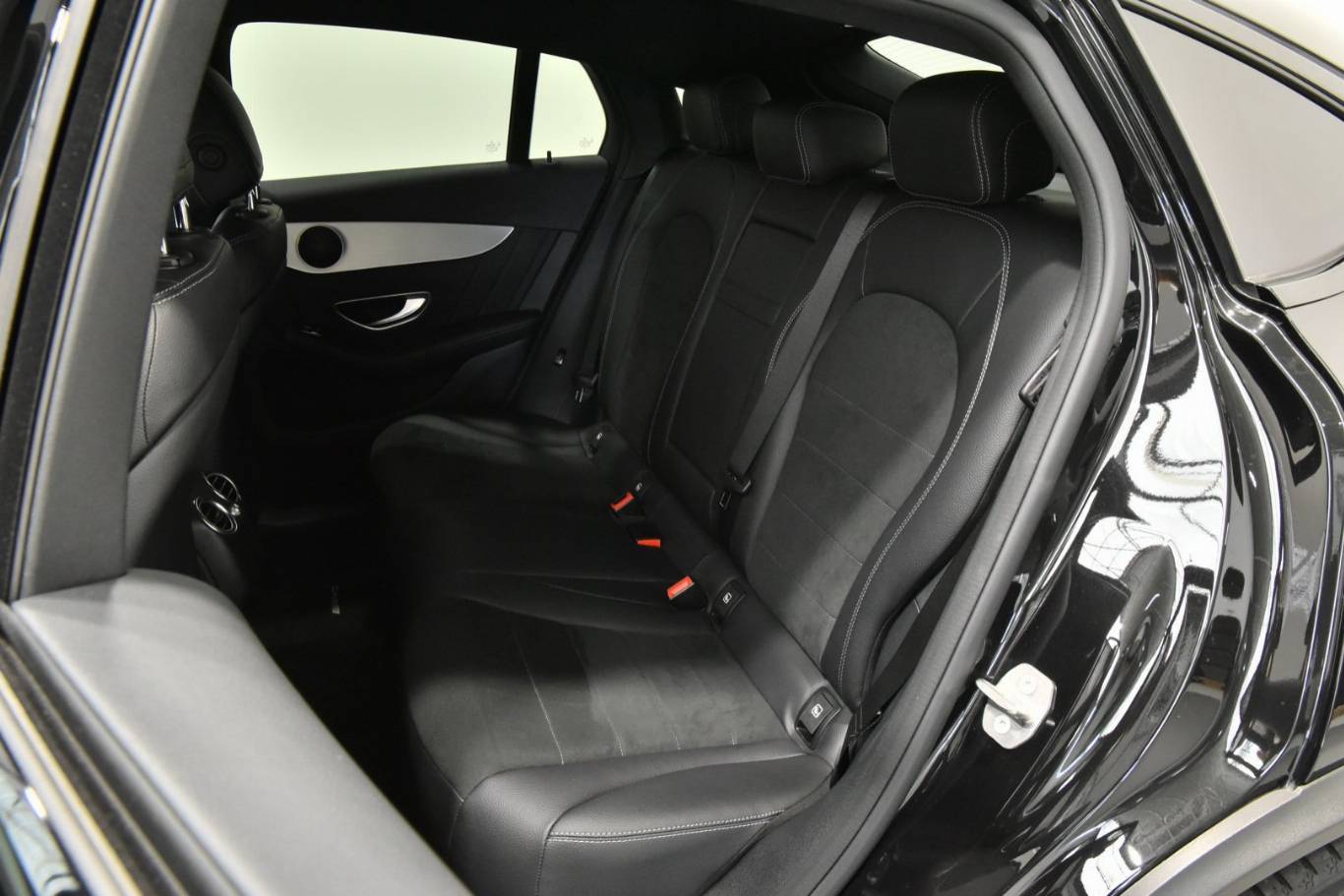 MERCEDES-BENZ GLC 220 20