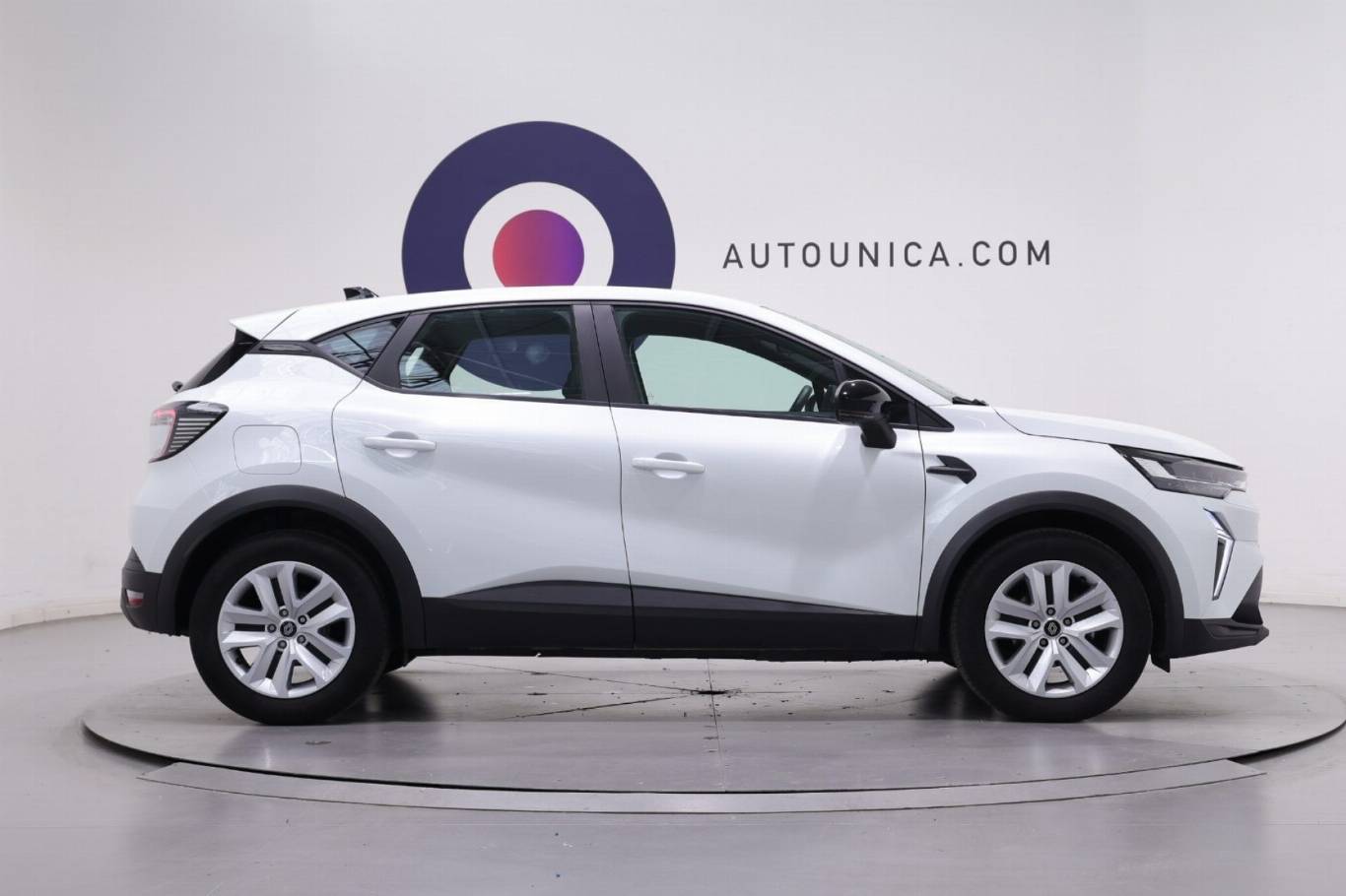 RENAULT Captur 4