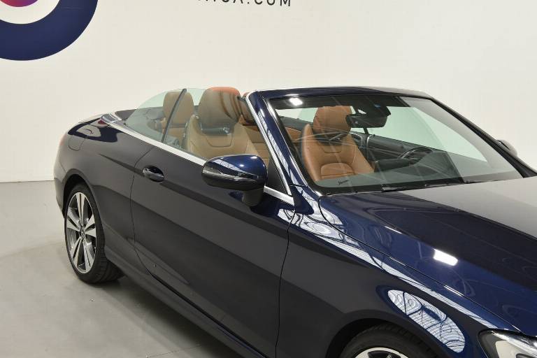 MERCEDES-BENZ C 220 58