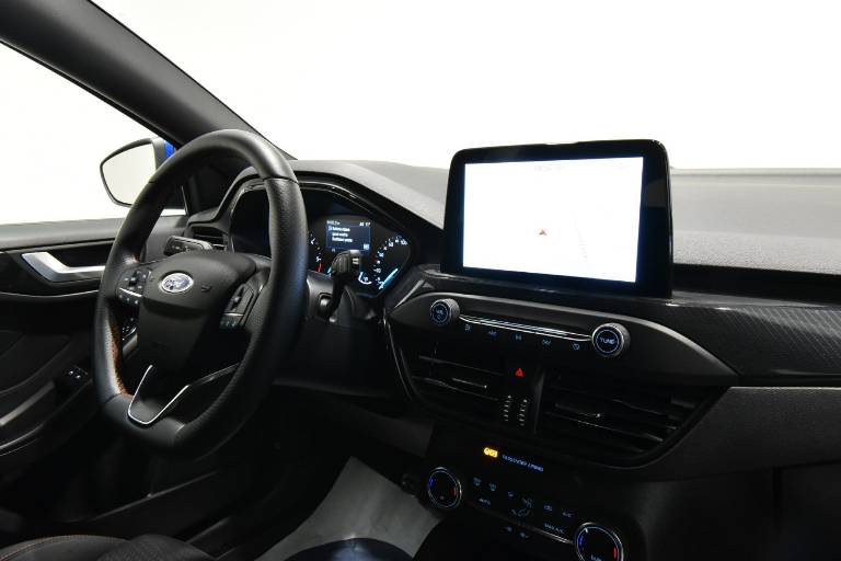 FORD Focus 33