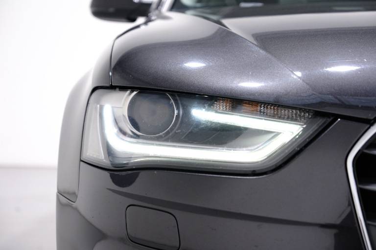 AUDI A4 14