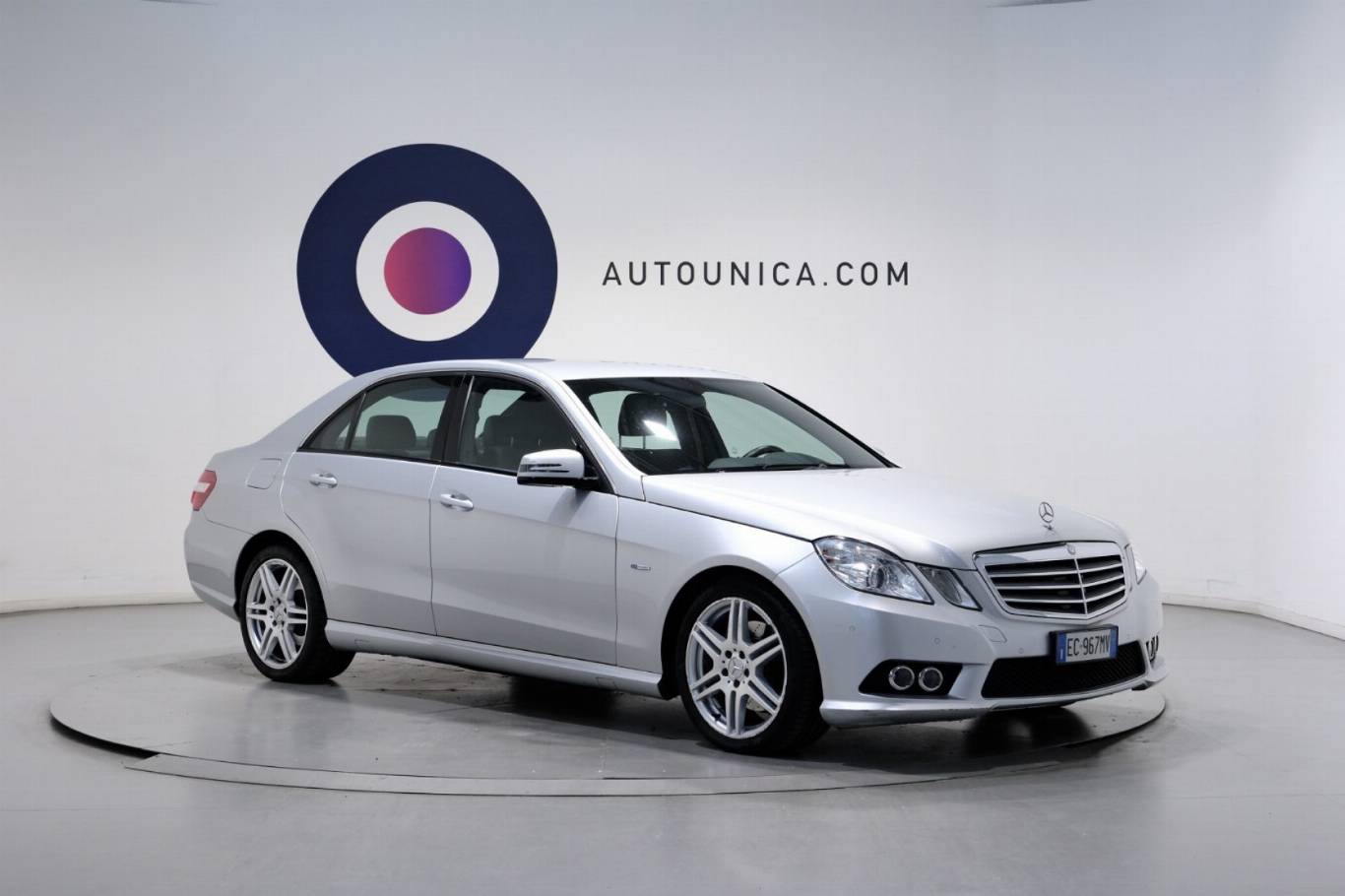 MERCEDES-BENZ E 250 3