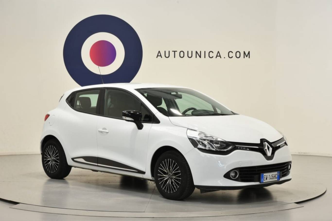 RENAULT Clio 29