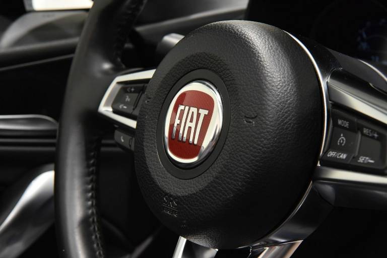 FIAT 124 Spider 11