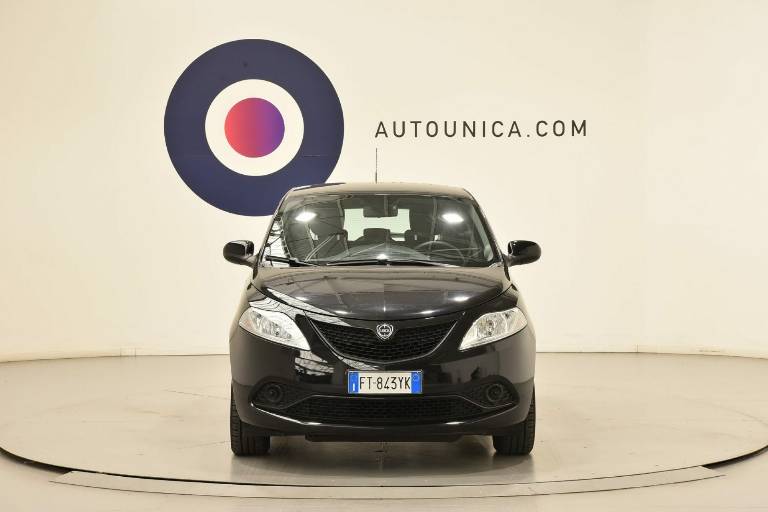 LANCIA Ypsilon 5