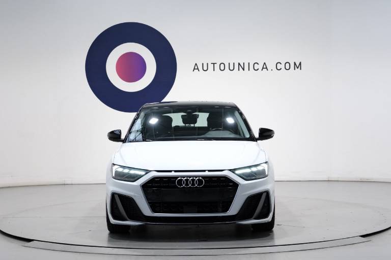 AUDI A1 2