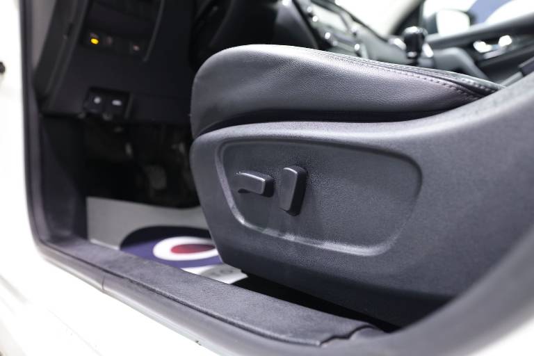 NISSAN Qashqai 36