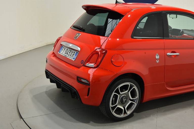 ABARTH 595 18