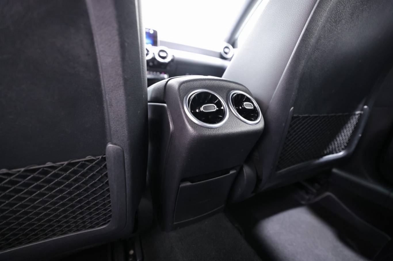 MERCEDES-BENZ A 180 41