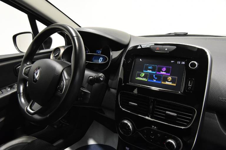 RENAULT Clio 32