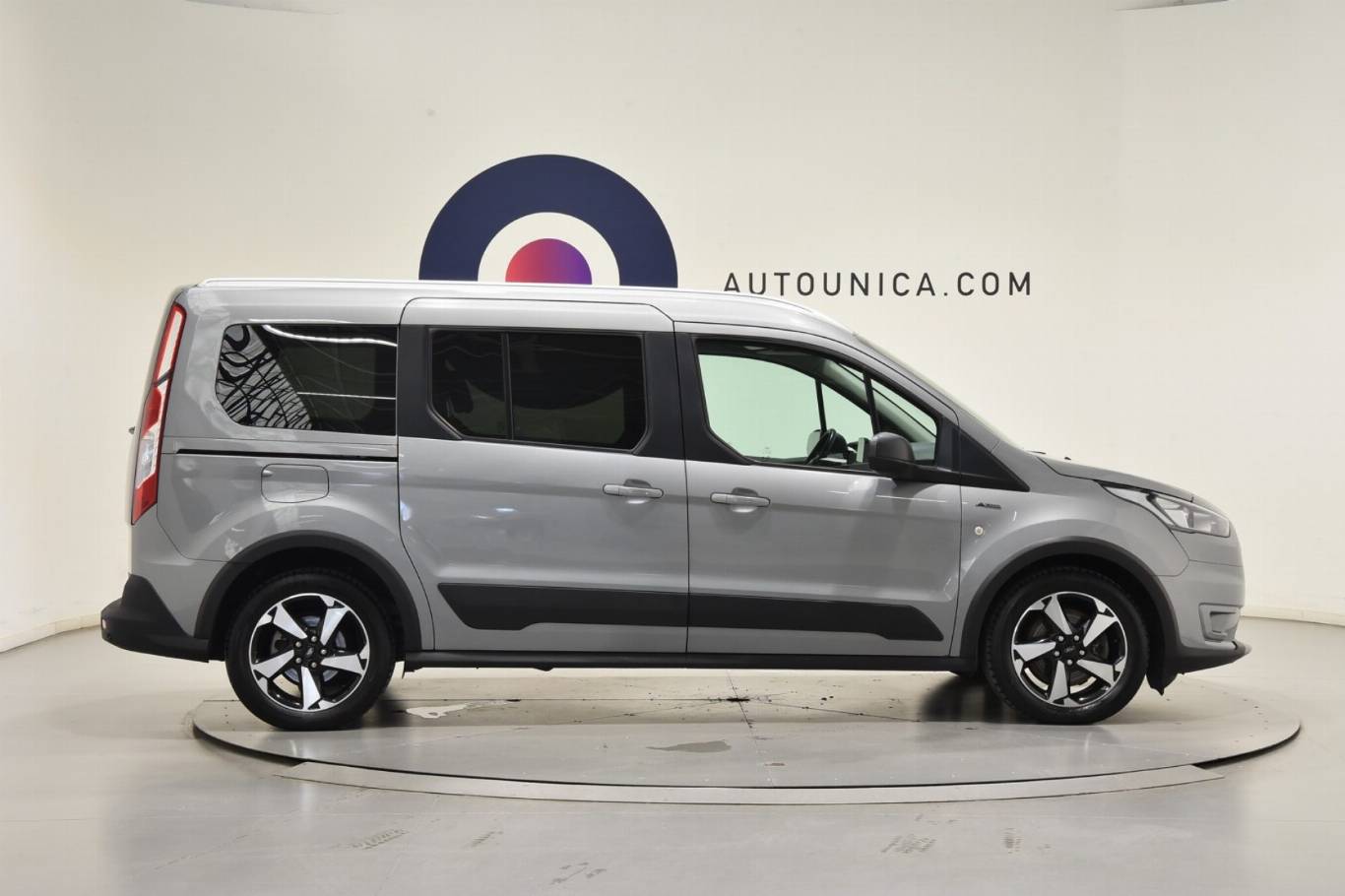 FORD Tourneo Connect 11