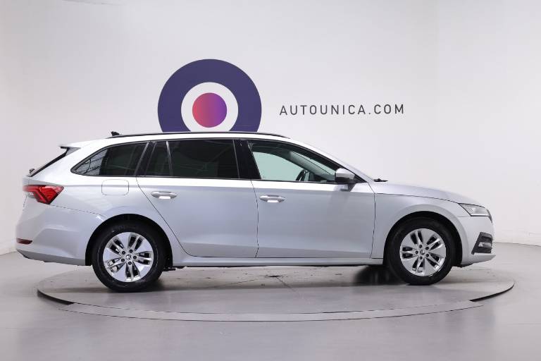 SKODA Octavia 4