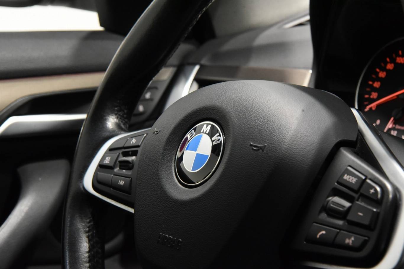 BMW X1 22