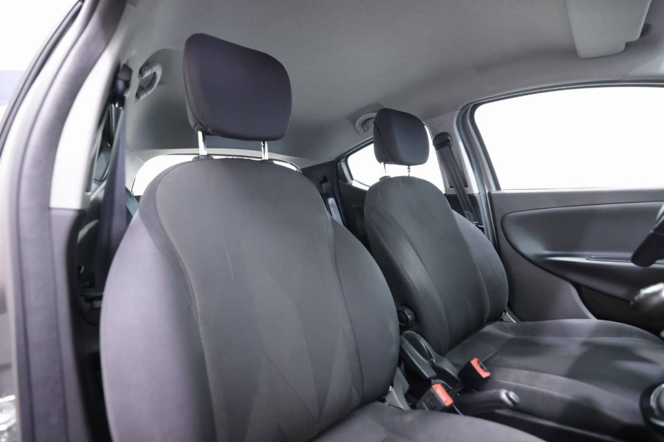LANCIA Ypsilon 37