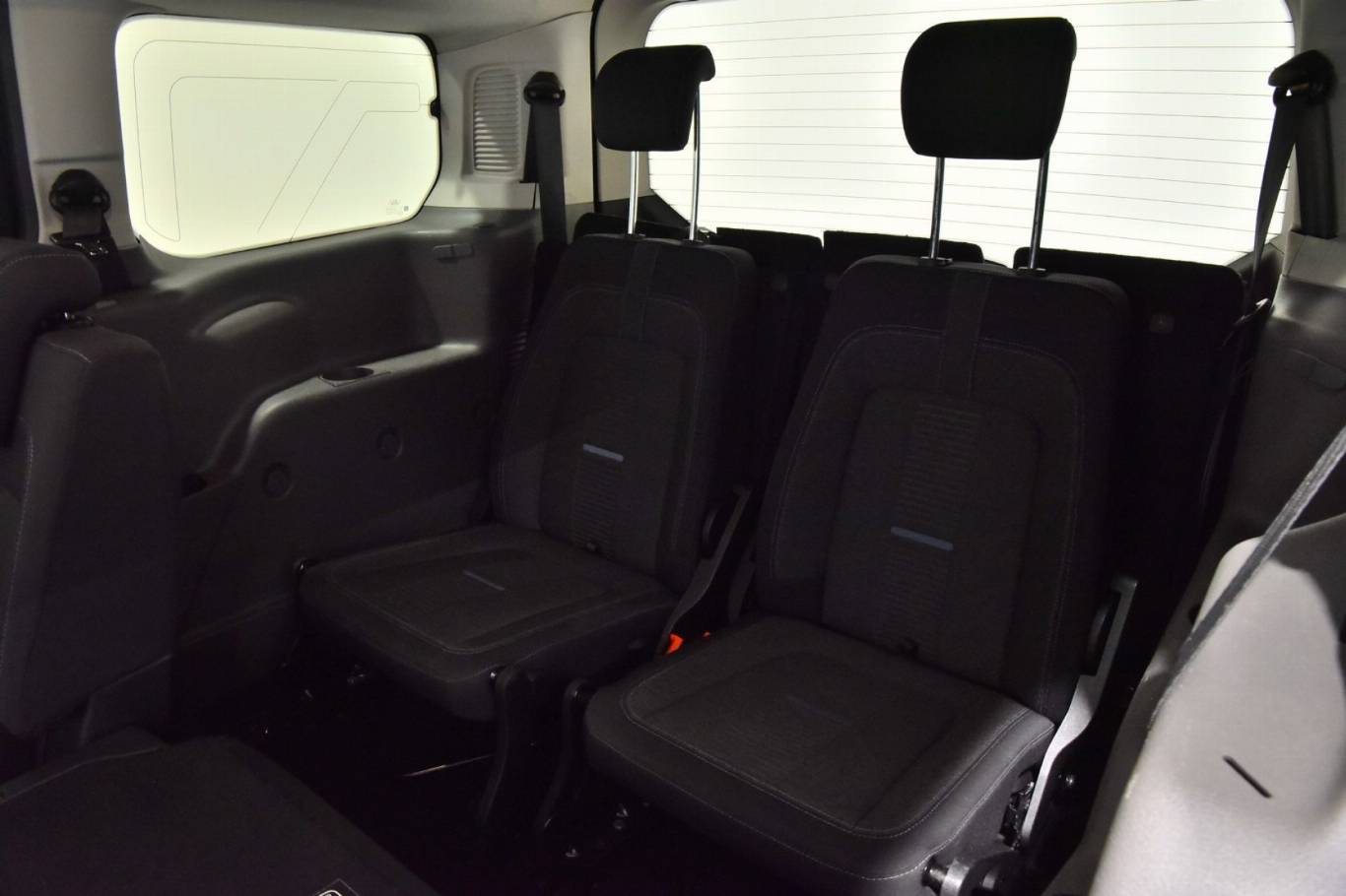 FORD Tourneo Connect 26