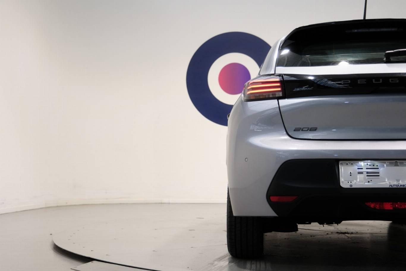 PEUGEOT 208 48