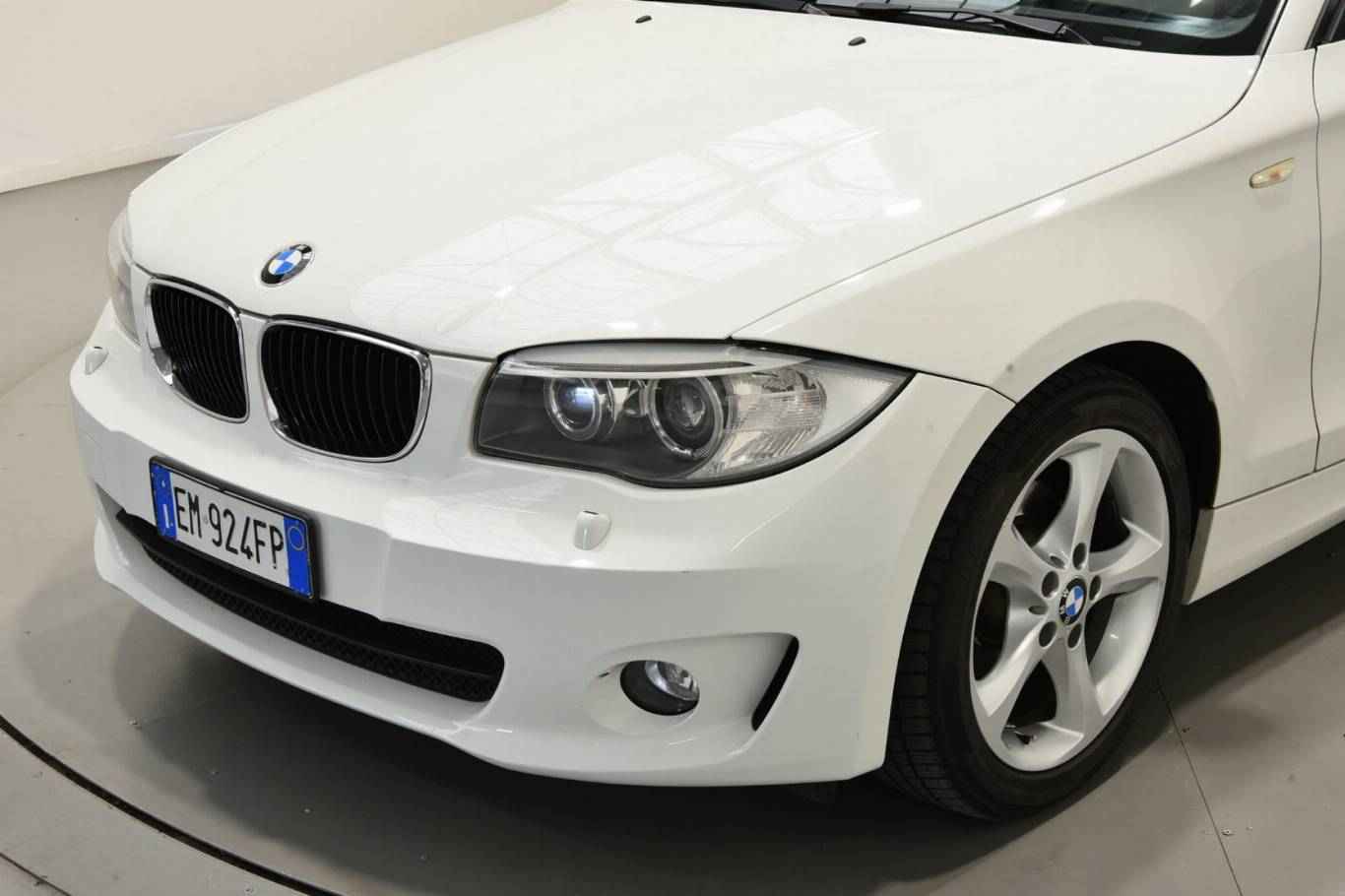 BMW 118 44