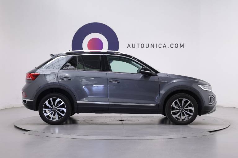 VOLKSWAGEN T-Roc 4
