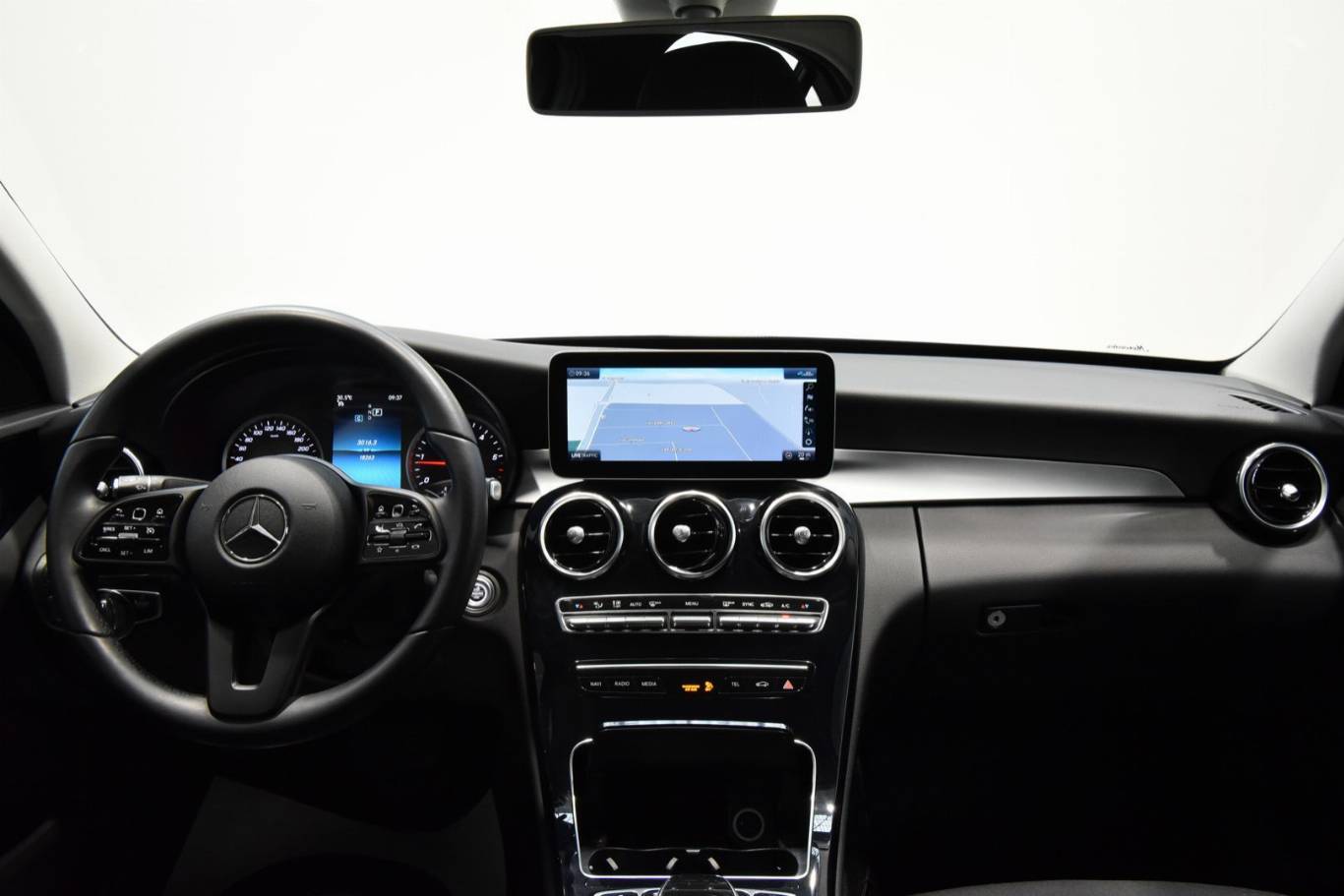 MERCEDES-BENZ C 220 22